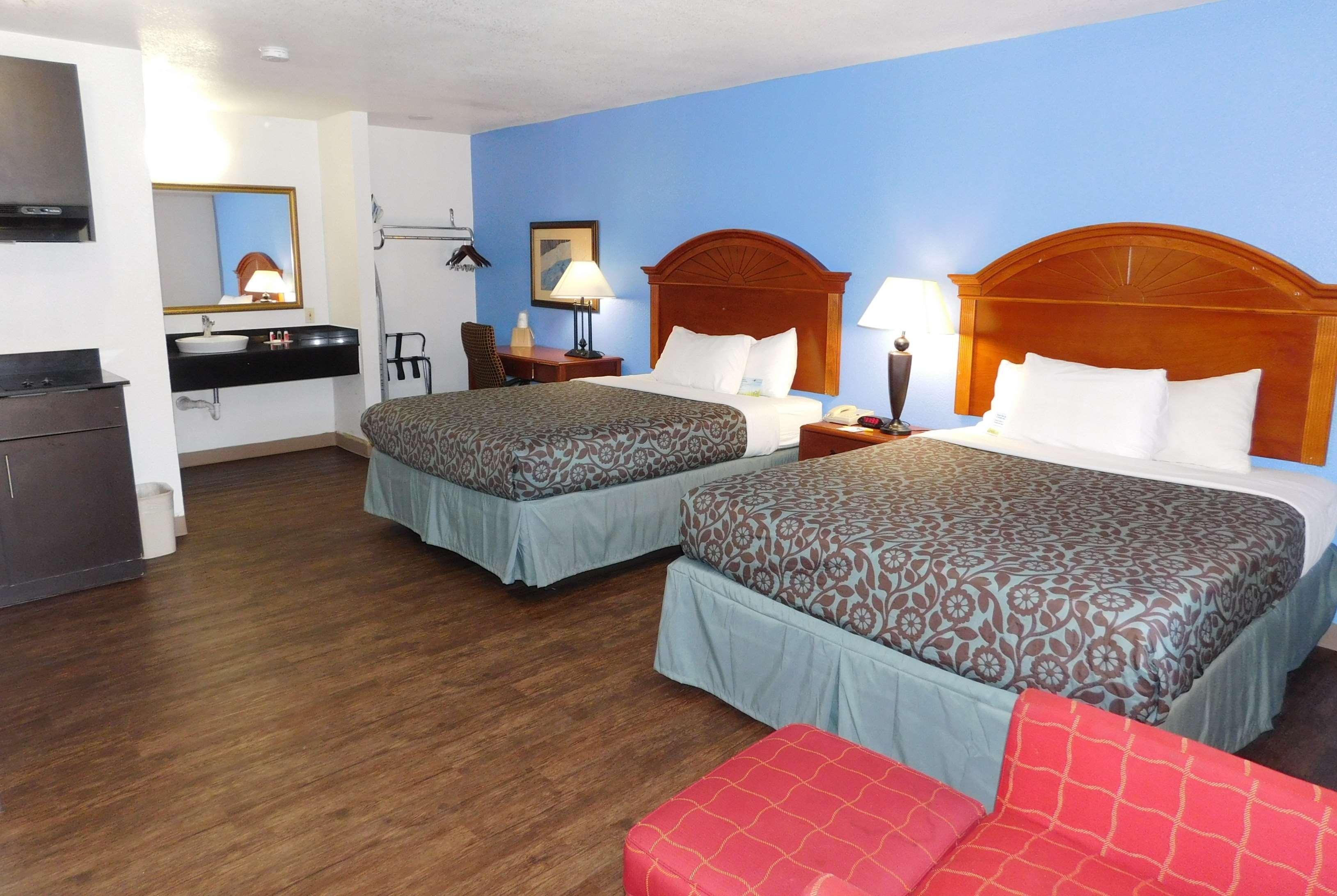 Days Inn By Wyndham Oklahoma City Nw Expressway Warr Acres Luaran gambar